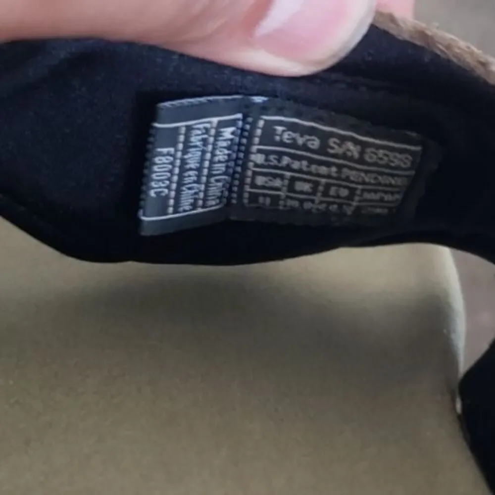 Teva men size